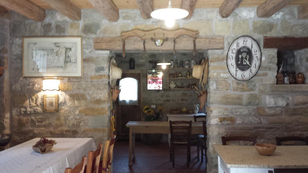 Agriturismo Casteldardo Guest House Trichiana Екстериор снимка